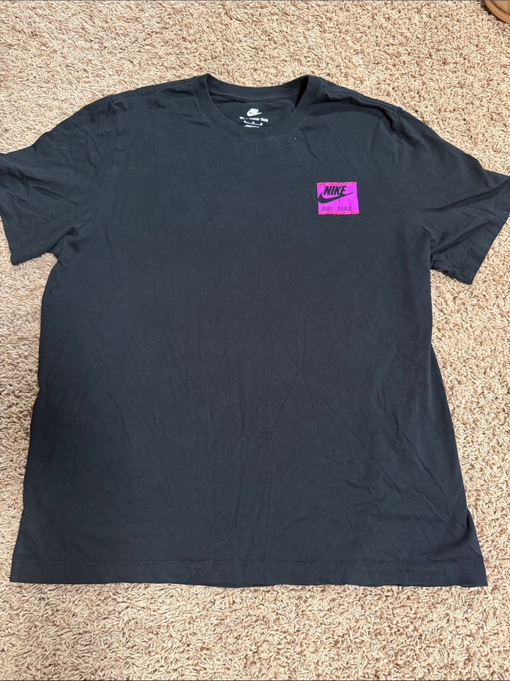 Nike t-shirt